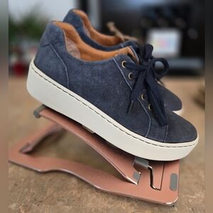 Born Mira Distressed Suede Sneakers.   (Navy Blue)   Women's Size 6.5